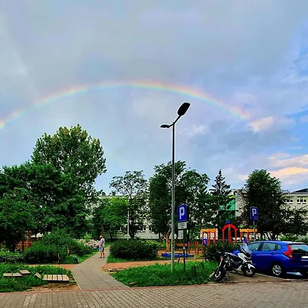 아파트 Bazylianska, Metro Brodno *
