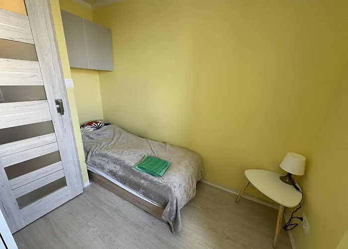 Bazylianska, Metro Brodno Appartement *